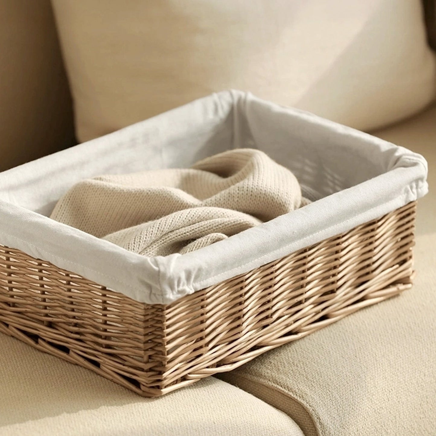 Rattan skrivbordsförvaringskorg